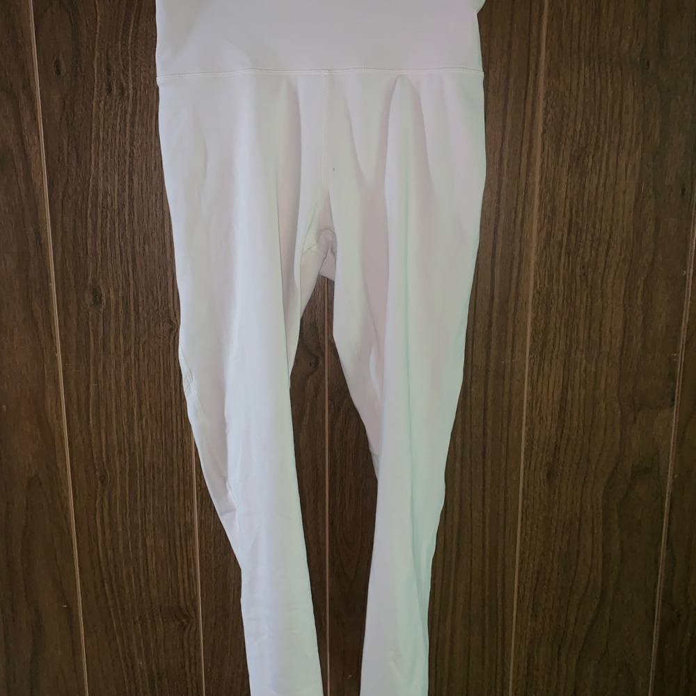 Fabletics Set - Picture 2 of 7